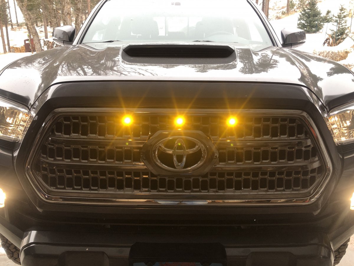 Amber grill lights | Tacoma Forum - Toyota Truck Fans