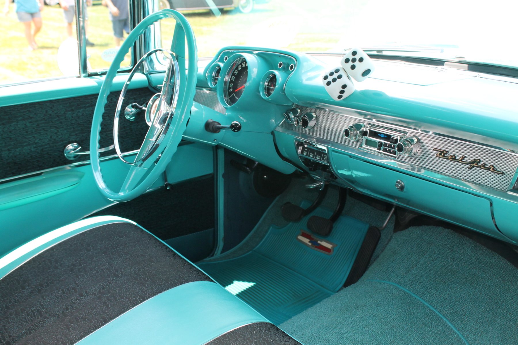 chevrolet-nomad-wagon-1957-2.jpeg
