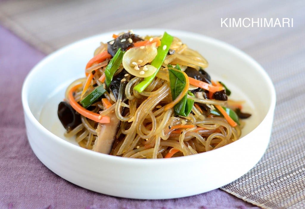 Korean-Glass-Noodles-Japchae-vegan-GF-1024x702-1.jpeg