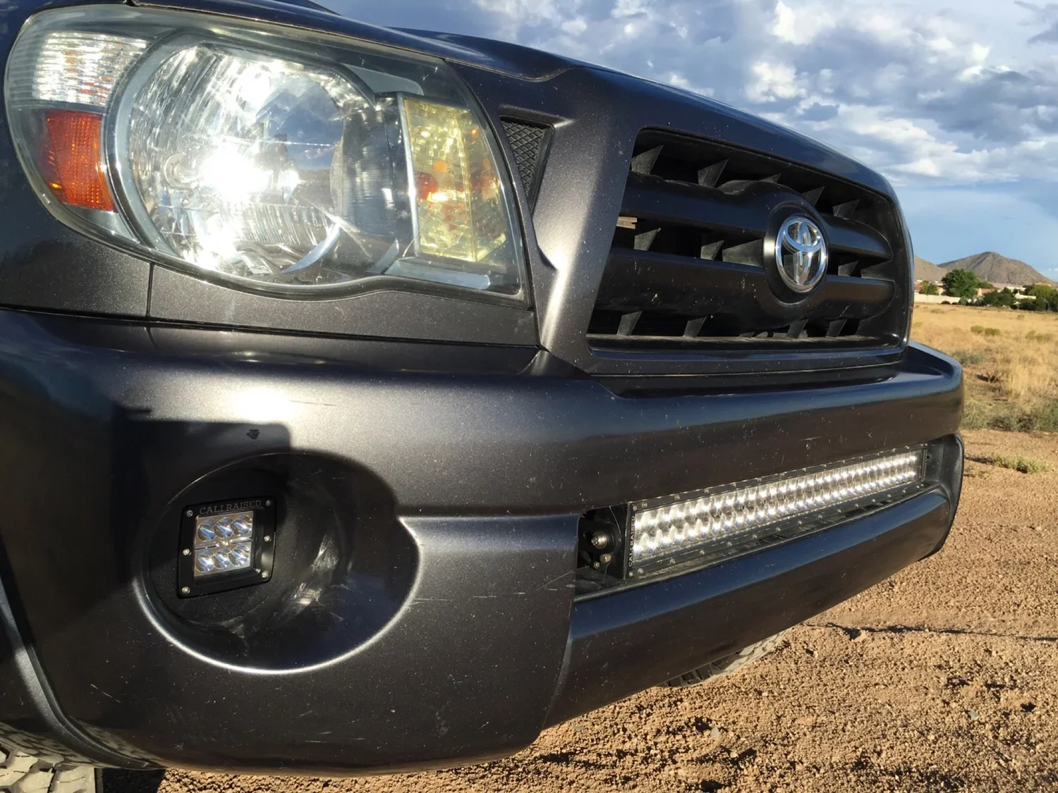 2005-2011_toyota_tacoma_fog_light_led_pod_replacement-3.webp
